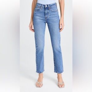 Levi's Wedgie Straight Leg Cropped Women's Jeans in Jazz Jive Sound (Size 25)